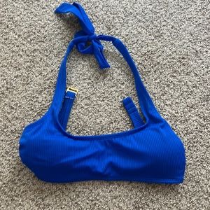 Halter top bikini top